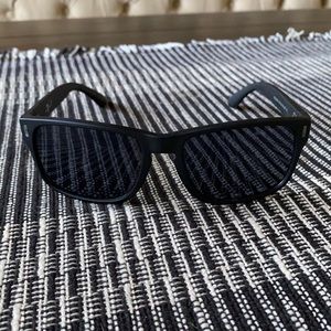7 for all mankind sunglasses for men.